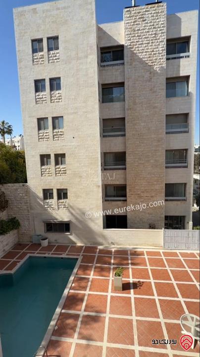 شقة مميزة طابق ارضي مساحة 332م للبيع في عمان - منطقة الدوار الرابع