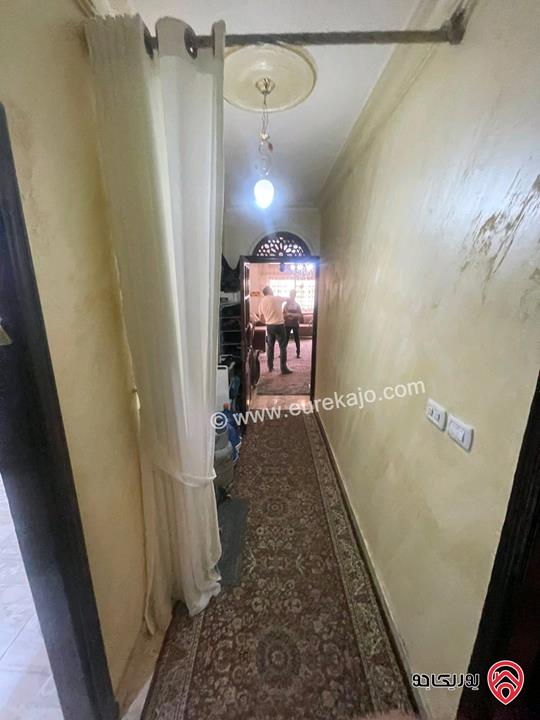 شقة مساحة 170م طابق أول للبيع في عمان - طبربور