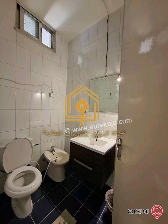 شقة مفروشة طابق ثاني مساحة 130م للإيجار في عمان - الدوار السابع 