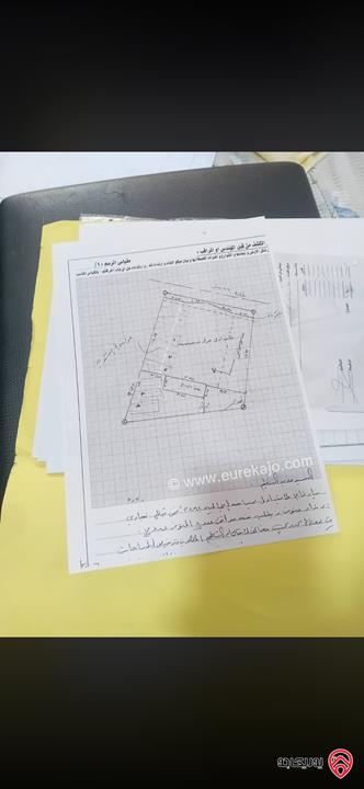 عمارة على أرض 514م للبيع في مادبا