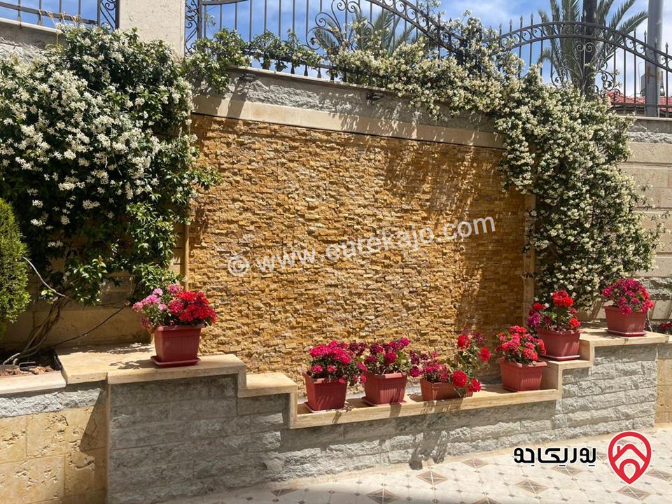 شقة فاخرة مساحة 192م + 300م خارجي حديقة وترسات للبيع في عمان - خلدا 
