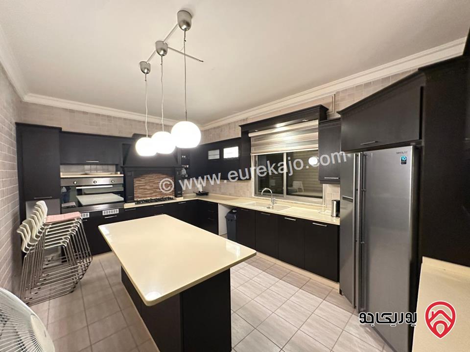 شقة طابق ثالث دوبلكس مساحة 281م للبيع في عمان - خلدا