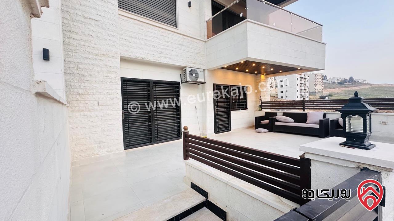 شقة ارضية فاخرة مساحة 150م داخلي و 160م خارجي للبيع في عمان - ابو السوس