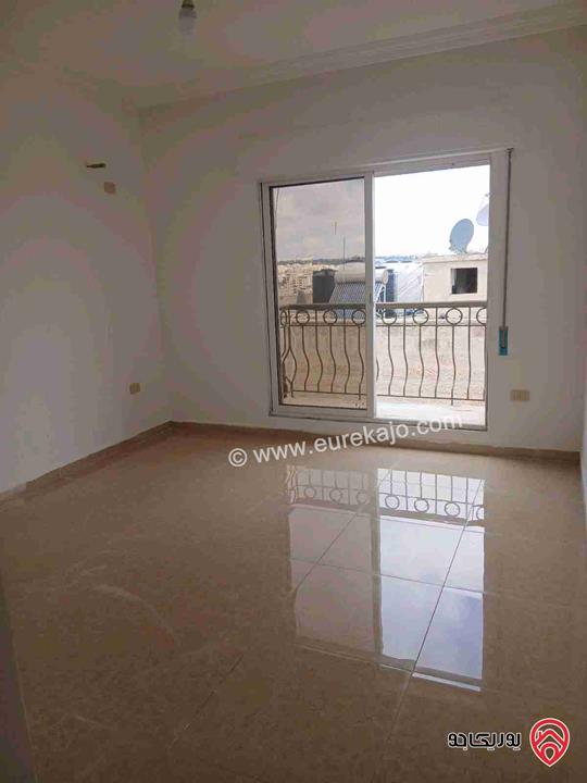 شقة طابق ثالث مساحة 110م للبيع في عمان - البيادر