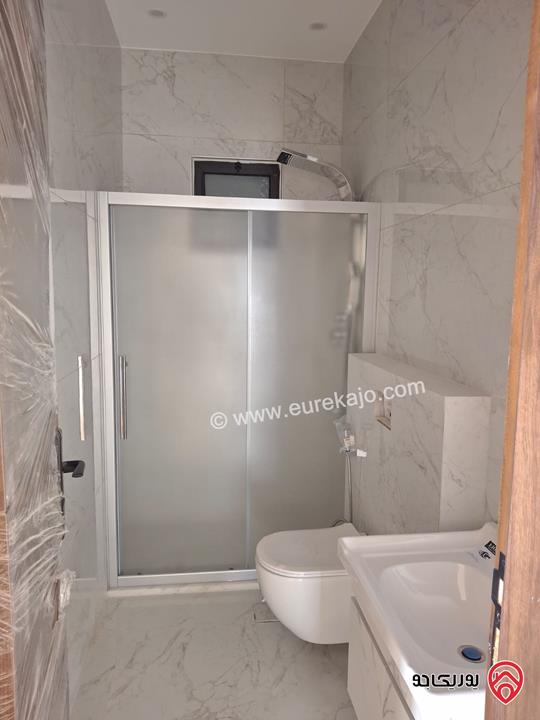 شقة ارضية جديدة مساحة 200م داخلي و 40م خارجي للبيع في عمان - ابو السوس