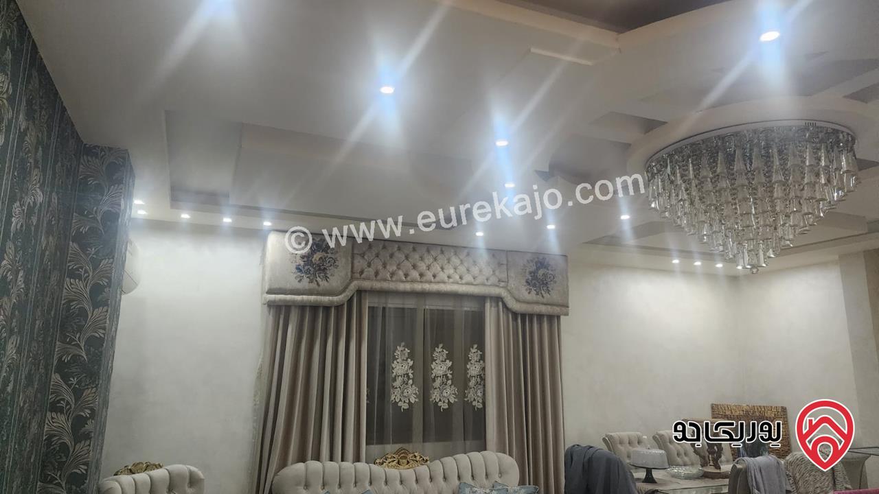 شقة طابق ارضي معلق مساحة 215م داخلي و 150م خارجي للبيع في عمان - شفا بدران