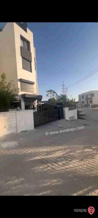 فيلا مساحة 530م على أرض 480م للبيع في عمان - دابوق