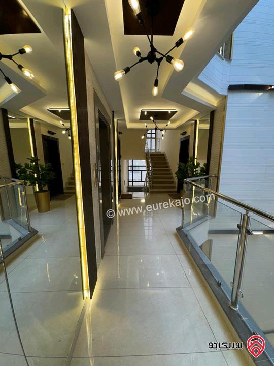 شقة فارغة مساحة 163م طابق اول للإيجار في عمان - طريق المطار 