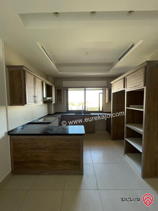 شقة طابق ثالث مساحة 120م للبيع في عمان - السابع