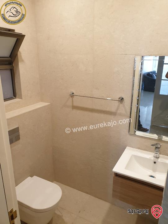 شقة مميزة للبيع في عمان - جبل عمان  - خلف فندق فيرمونت عمان طابق ثاني 200م تشطيب سوبر ديلوكس