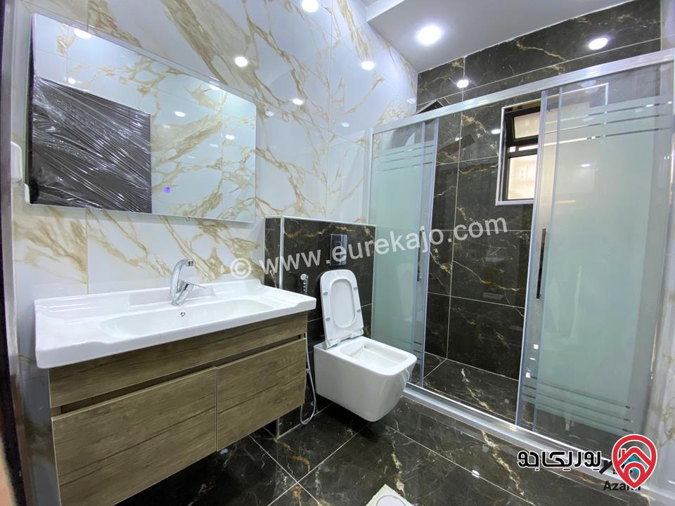 شقق تسوية مساحة 183م داخلي وخارخي 110م  للبيع في عمان - المقابلين