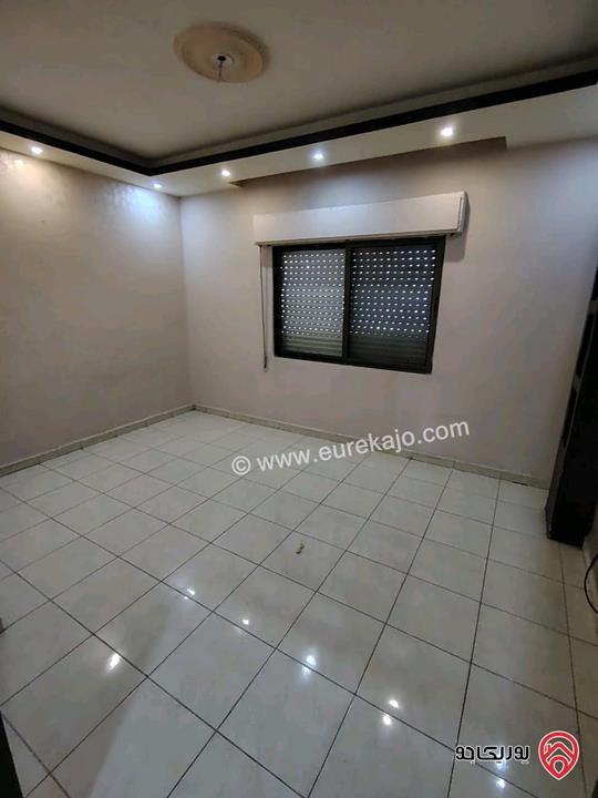 شقة أرضية مساحة 130م داخلي و 50م خارجي للبيع في عمان – طبربور