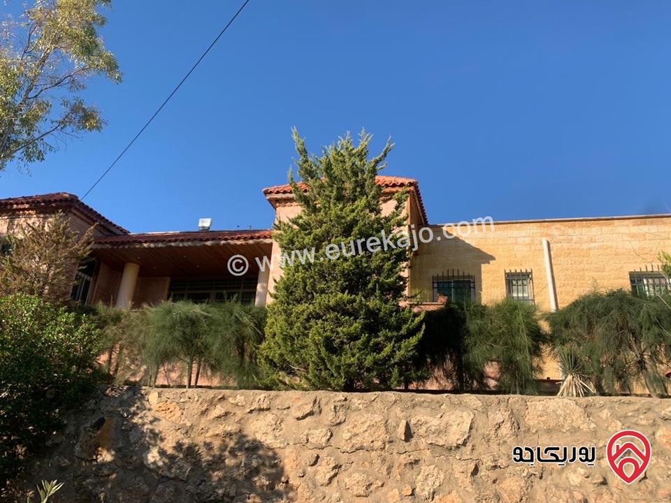 مزرعة مساحة الأرض 4 دونم والبناء 200م للبيع في البلقاء - منطقة تل الرمان 