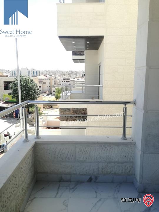 شقة مميزة مساحة 131م طابق ثاني تشطيب سوبر ديلوكس لم تسكن للبيع في عمان - السابع 