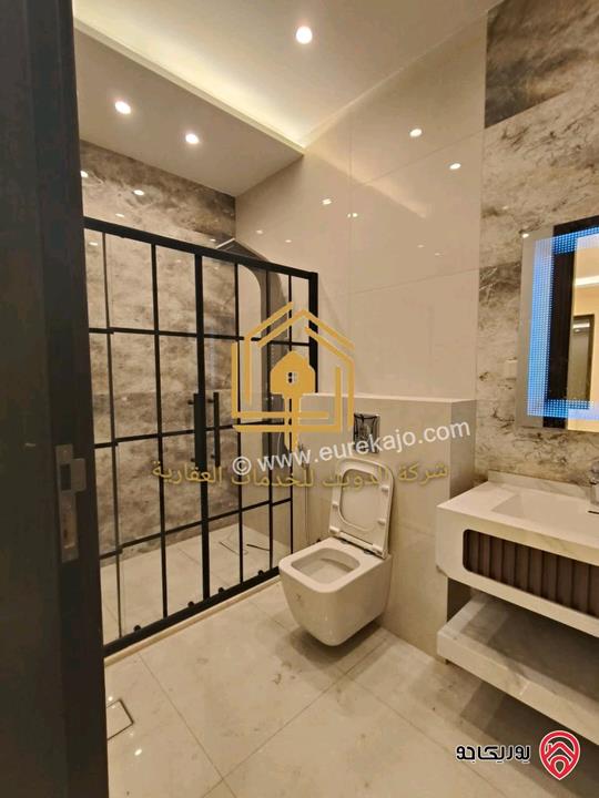 شقة جديدة لم تسكن طابق ارضي مساحة 180م داخلي و 70م خارجي للايجار في عمان - طريق المطار 