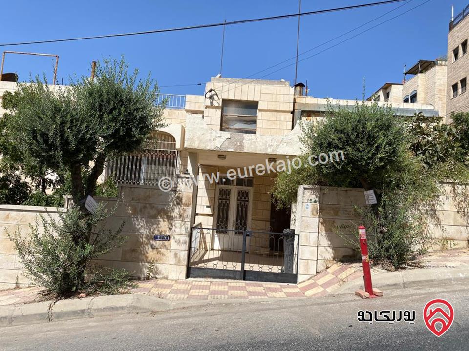 بيت مستقل مساحة 320م على أرض 500م للبيع في عمان - ضاحية الرشيد 