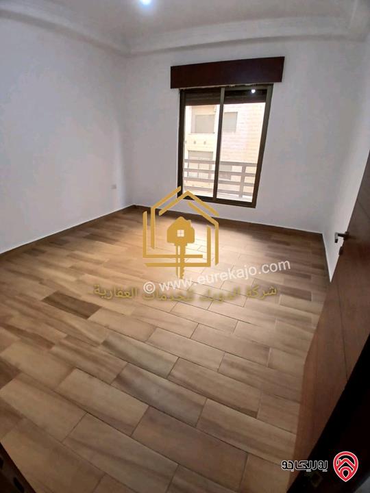 شقة فارغة طابق ثالث مساحة 140م للإيجار في عمان - الدوار السابع 