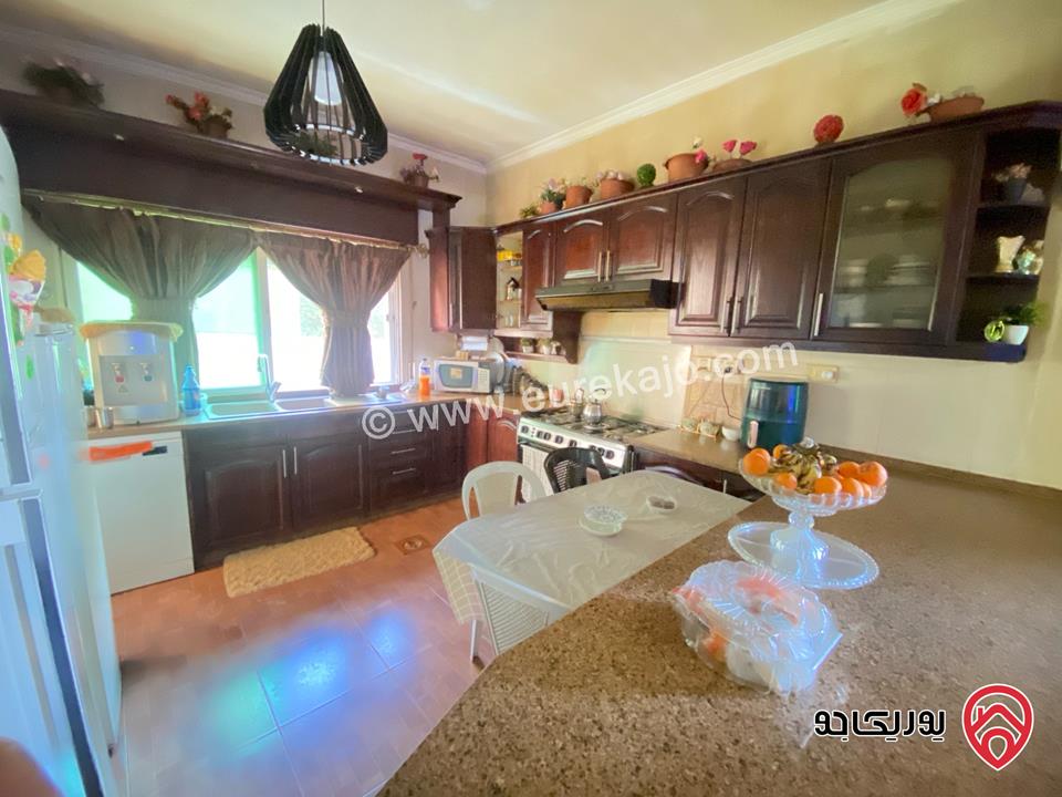 شقة أرضية مساحة 180م للبيع في عمان - طبربور حي الخزنة