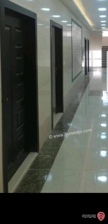 مكتب مفروش مساحة 47م للبيع بالاقساط في عمان - خلدا شارع الجاردنز بالقرب من اشارة العساف وبالقرب من المستشفى السعودي 