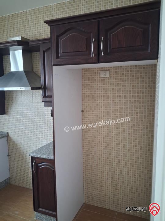 شقة طابق اول مساحة 140م للايجار في عمان - دابوق 