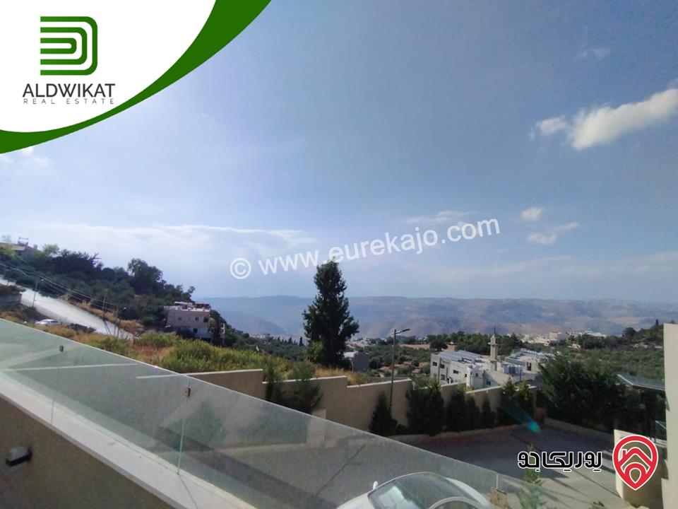 فيلا مستقلة مساحة البناء 530م ومساحة الارض 520م ومساحة الحديقة 200م للبيع في ماحص على حد بدر الجديدة