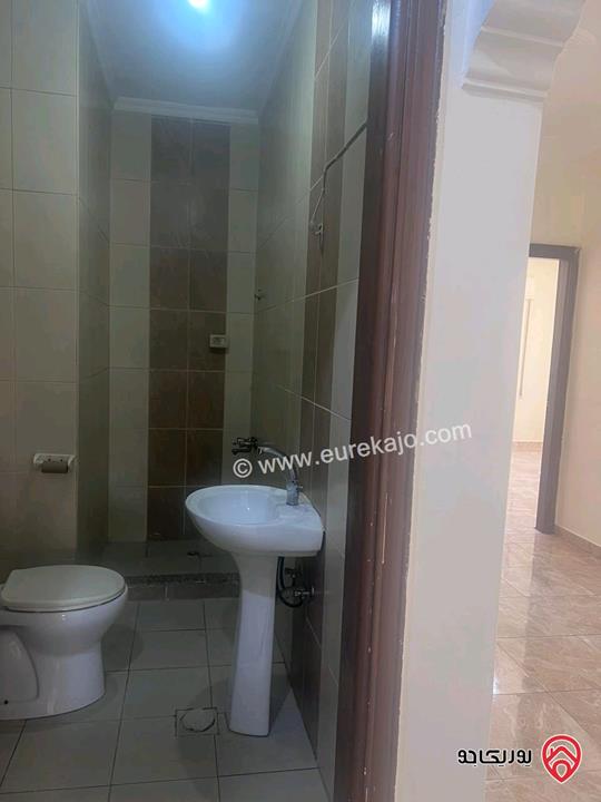 شقة طابق أول مساحة 107م للبيع في عمان - ابو علندا