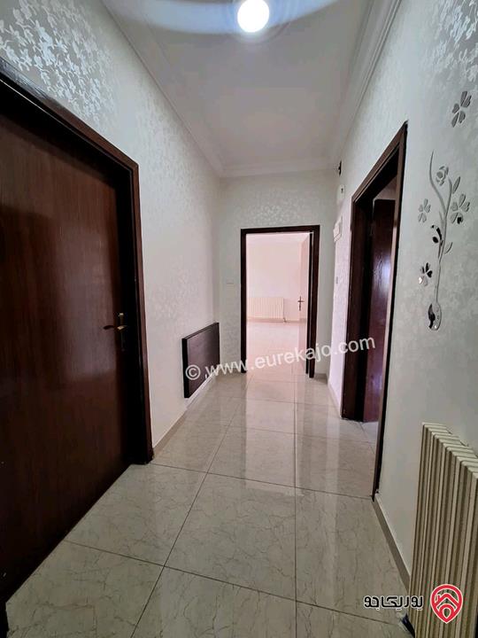 شقة مساحة 185م طابق ثاني للبيع في صويلح إسكان المهندسين