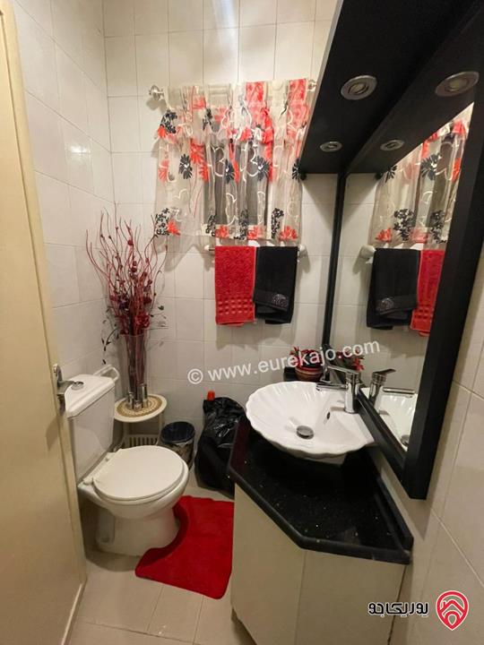 شقة طابق ارضي معلق مساحة 178م للبيع في عمان الجاردنز