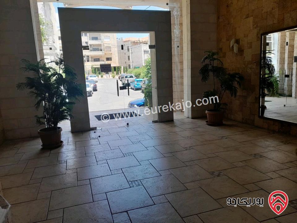 شقة طابق ثاني مساحة 259م للبيع في عمان - أم أذينة بجانب سفارة بنغلادش