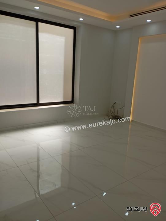 مكتب تجاري فاخر طابق أول مساحة 57م للإيجار في عمان - عبدون