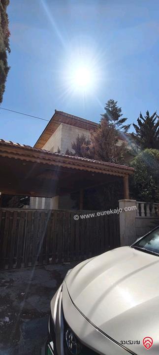 فيلا متلاصقة فاخرة جدا مساحة 540م على أرض 500م للبيع في عمان - شفا بدران الكوم 