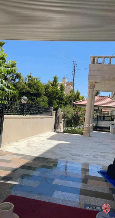 فيلا فخمة مساحة 600م على أرض 751م للبيع في عمان - الرحمانية