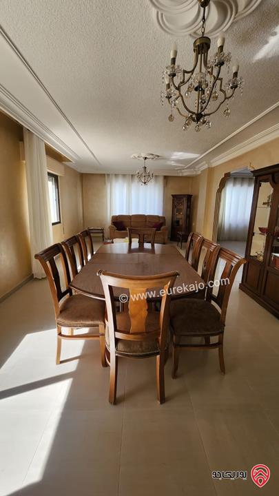 شقة شبه ارضية مساحة 198م للبيع في عمان - ضاحية الرشيد 