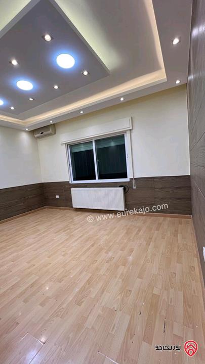 شقة مساحة 191م طابق أول للبيع في عمان - الرابية