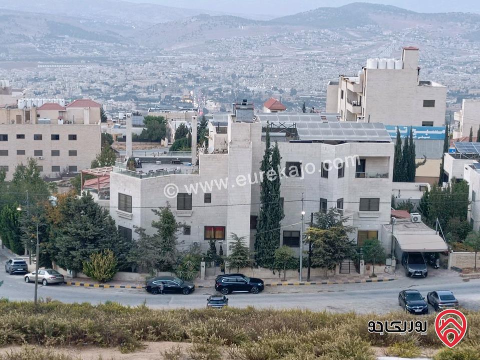 قطعة أرض مميزة مساحة 1 دونم و 10م للبيع في عمان - الجبيهة قرب مسبح تولين