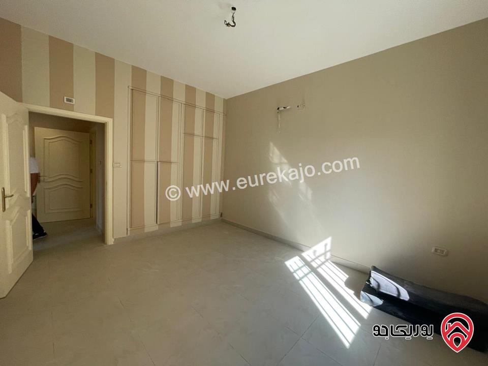 شقة فارغة مساحة 325م للإيجار في عمان - ضاحية الأمير راشد 