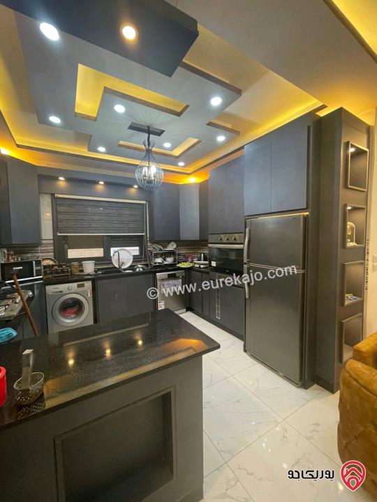 شقة طابق ثاني مساحة 165م للبيع في اربد - ايدون