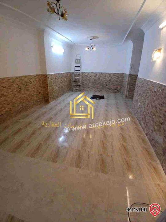 شقة فارغة طابق شبه ارضي مساحة 100م مع ترس 20م للإيجار في عمان - تلاع العلي 