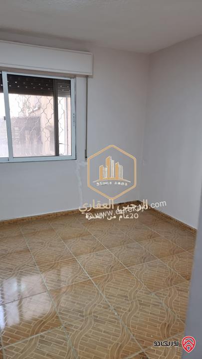 شقة شبه ارضي مساحة 140م للايجار في عمان - الياسمين 