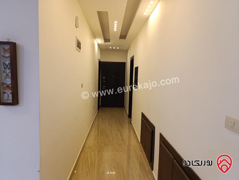 شقة تشطيبات سوبر ديلوكس مساحة 180م داخلي و 120م خارجي بإطلالة مميزة وسعر مغري للبيع في عمّان – ضاحية الياسمين (ربوة عبدون)