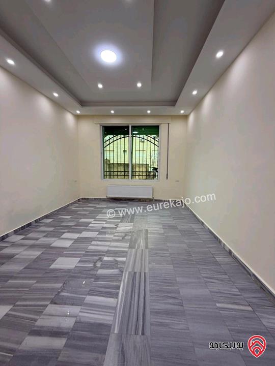 شقة طابق أرضي معلق مساحة 130م للبيع في عمان - ضاحية الرشيد