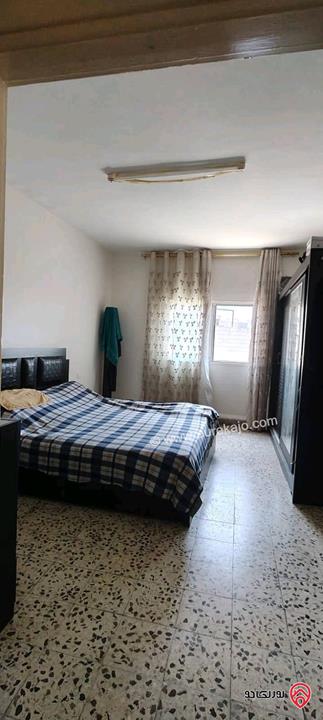 منزل مستقل مساحة 432م على أرض 1 دونم و 339م للبيع في عمان - مقابل كلية حطين موقع مميز على شارعين بسعر مغري جدا 