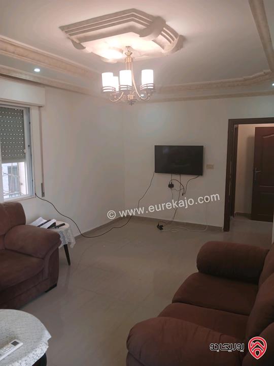 شقة طابق أول مساحة 130م للايجار في اربد 