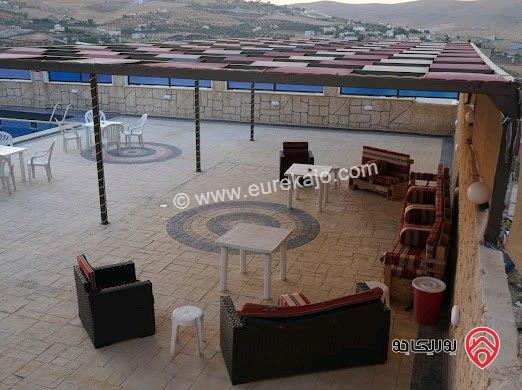 مزرعة مساحة الأرض 4000م والبناء 100م للبيع في الزرقاء - بيرين	