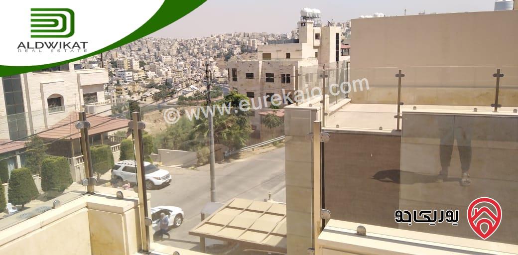 فيلا للبيع في عمان - عبدون مساحة البناء 450م ومساحة الارض 400م ومساحة الحديقة 50م