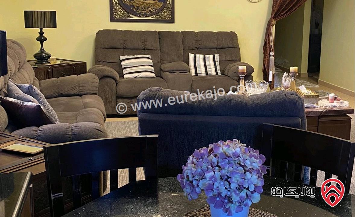شقة سوبر ديلوكس طابق ارضي مساحة 200م داخلي و 50م ترس للبيع في عمان - المدينة الرياضية 