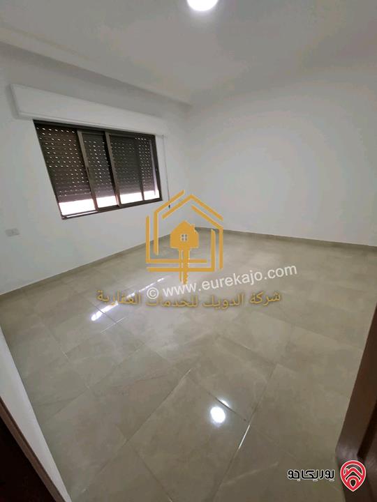 شقة جديدة لم تسكن طابق اول مساحة 130م للإيجار في عمان - صويلح 