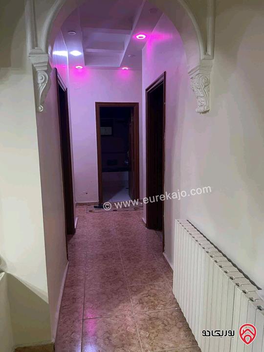 شقة مفروشة طابق أول مساحة 150م للايجار في عمان - وادي صقرة الدوار الخامس خلف المستشفى الاستشاري من المالك مباشرة 