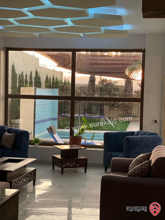 فيلا وشاليه مساحة الأرض 612م والبناء 180م للبيع في الغور اشارة العارضه