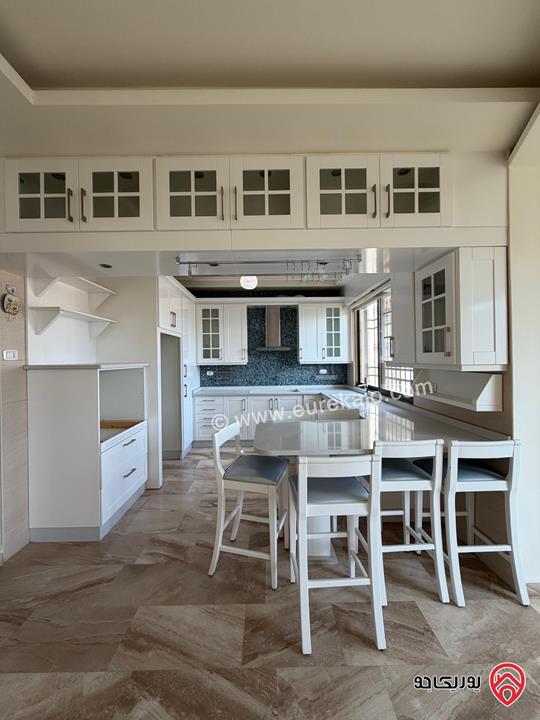 شقة طابق اول مساحة 150 متر للبيع في عمان - الجبيهة / حي المنصور 